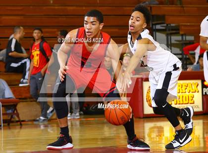 Thumbnail 2 in Leuzinger vs. Executive Prep Academy (Katani Classic) photogallery.