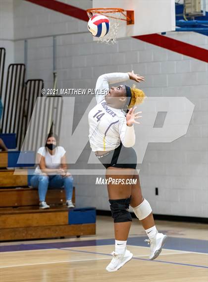Thumbnail 2 in Jack Britt @ Terry Sanford photogallery.