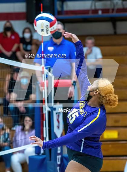 Thumbnail 2 in Jack Britt @ Terry Sanford photogallery.