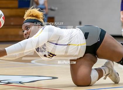 Thumbnail 2 in Jack Britt @ Terry Sanford photogallery.