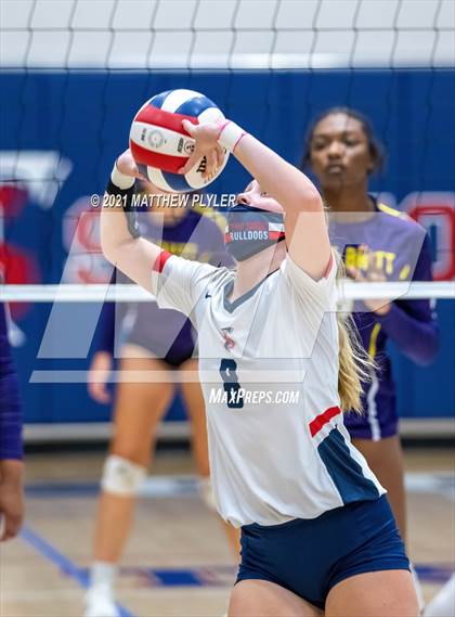 Thumbnail 2 in Jack Britt @ Terry Sanford photogallery.