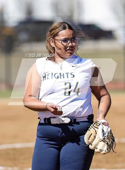 Thumbnail 3 in Benbrook vs Arlington Heights (Mineral Wells Tournament) photogallery.