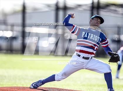 Thumbnail 2 in Veterans Memorial vs. Rockwall photogallery.