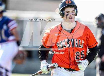 Thumbnail 2 in Veterans Memorial vs. Rockwall photogallery.