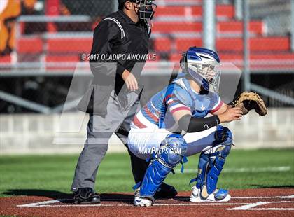 Thumbnail 1 in Veterans Memorial vs. Rockwall photogallery.