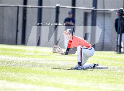 Thumbnail 3 in Veterans Memorial vs. Rockwall photogallery.