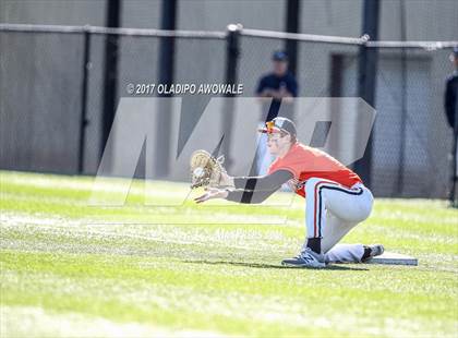 Thumbnail 2 in Veterans Memorial vs. Rockwall photogallery.