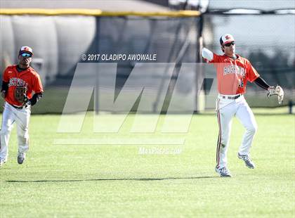 Thumbnail 2 in Veterans Memorial vs. Rockwall photogallery.