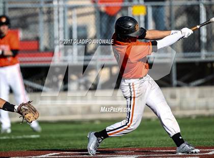 Thumbnail 3 in Veterans Memorial vs. Rockwall photogallery.