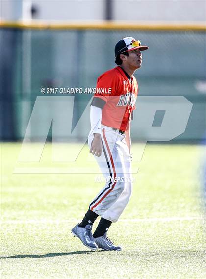 Thumbnail 2 in Veterans Memorial vs. Rockwall photogallery.