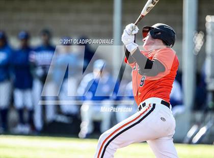 Thumbnail 3 in Veterans Memorial vs. Rockwall photogallery.