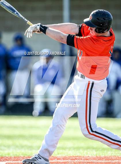Thumbnail 2 in Veterans Memorial vs. Rockwall photogallery.