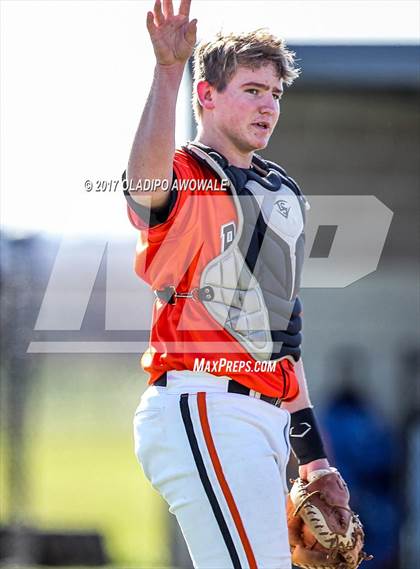 Thumbnail 2 in Veterans Memorial vs. Rockwall photogallery.