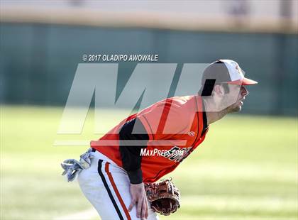 Thumbnail 3 in Veterans Memorial vs. Rockwall photogallery.