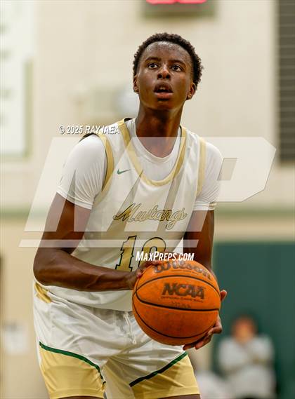 Thumbnail 2 in Modesto Christian @ Monterey Trail photogallery.