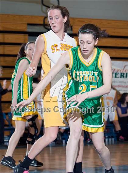 Thumbnail 2 in St. Joseph vs Trinity Catholic (FCIAC Final) photogallery.