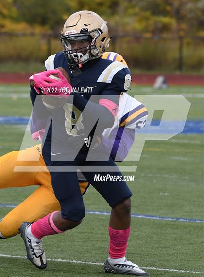 Thumbnail 1 in Erie @ Canisius photogallery.