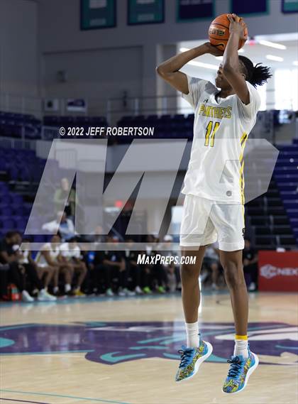 Thumbnail 3 in St. Frances Academy vs The Patrick School (City of Palms Classic) photogallery.
