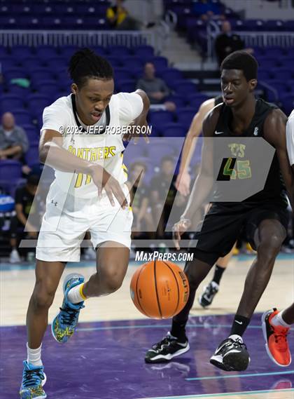 Thumbnail 3 in St. Frances Academy vs The Patrick School (City of Palms Classic) photogallery.