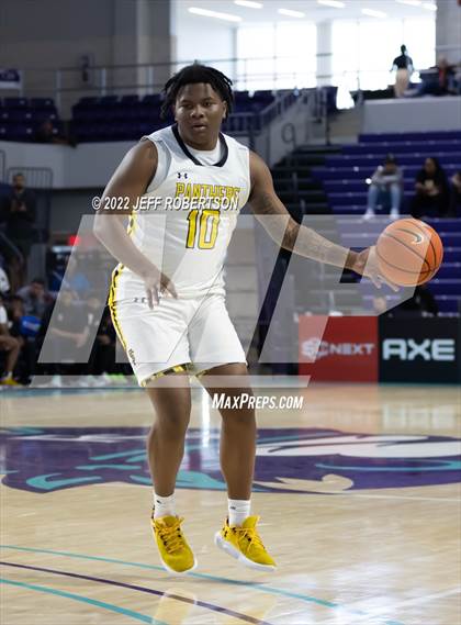 Thumbnail 2 in St. Frances Academy vs The Patrick School (City of Palms Classic) photogallery.