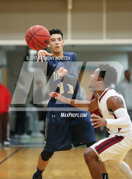 Thumbnail 2 in Trinity Christian vs. Fayetteville Academy photogallery.