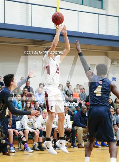 Thumbnail 2 in Trinity Christian vs. Fayetteville Academy photogallery.
