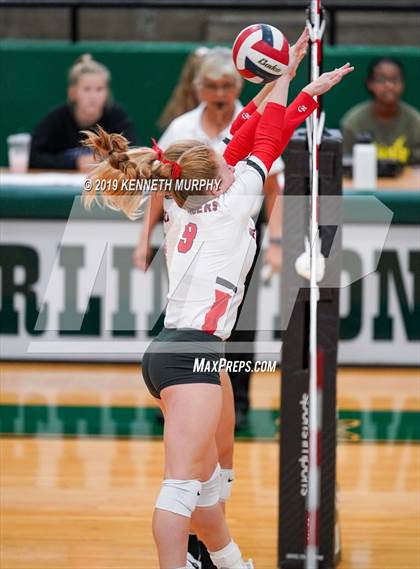 Thumbnail 3 in Mansfield Legacy vs Glen Rose photogallery.