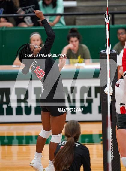 Thumbnail 1 in Mansfield Legacy vs Glen Rose photogallery.