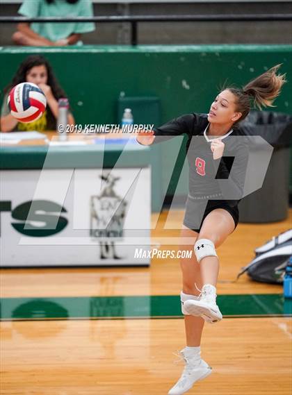Thumbnail 2 in Mansfield Legacy vs Glen Rose photogallery.