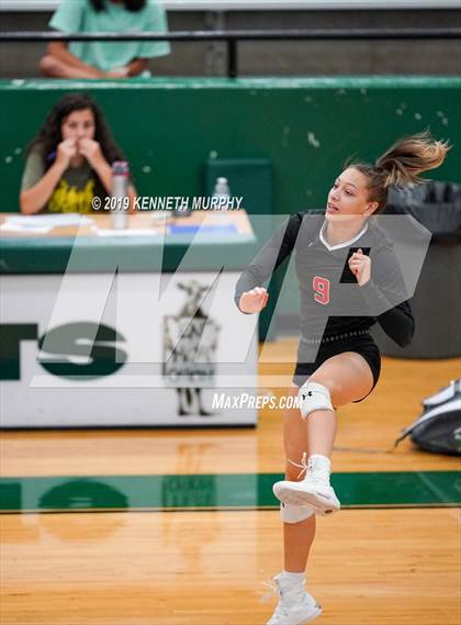 Thumbnail 3 in Mansfield Legacy vs Glen Rose photogallery.