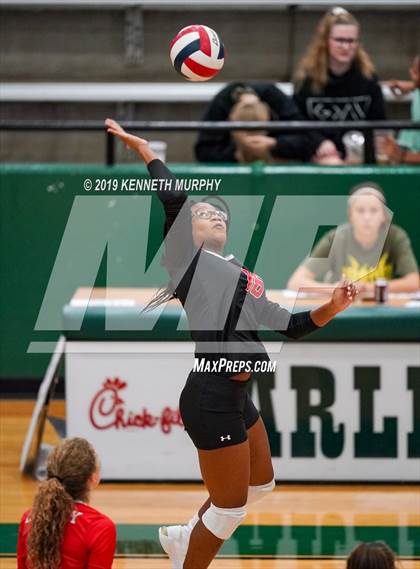 Thumbnail 2 in Mansfield Legacy vs Glen Rose photogallery.