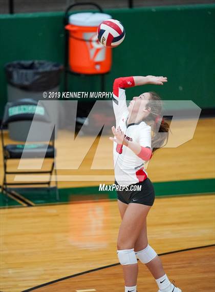 Thumbnail 3 in Mansfield Legacy vs Glen Rose photogallery.