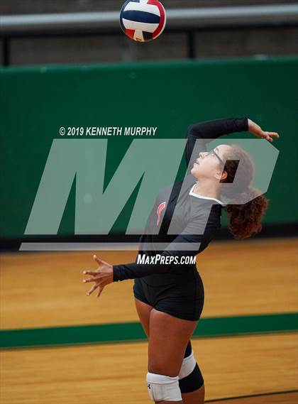 Thumbnail 3 in Mansfield Legacy vs Glen Rose photogallery.