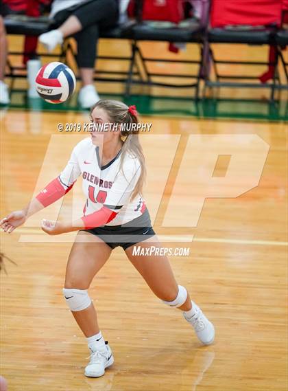 Thumbnail 2 in Mansfield Legacy vs Glen Rose photogallery.