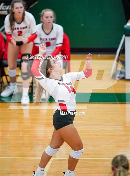 Thumbnail 3 in Mansfield Legacy vs Glen Rose photogallery.