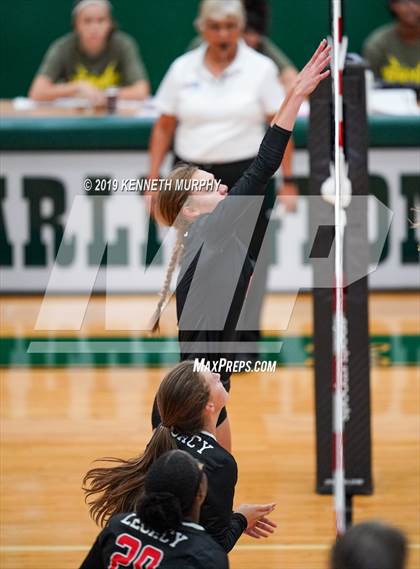 Thumbnail 3 in Mansfield Legacy vs Glen Rose photogallery.