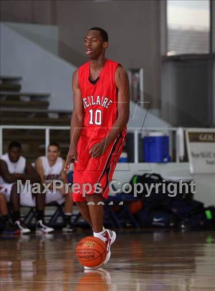 Thumbnail 1 in Madison [James] vs Bellaire (McDonald's Texas Invitational) photogallery.