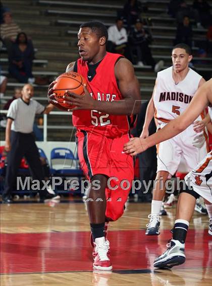 Thumbnail 2 in Madison [James] vs Bellaire (McDonald's Texas Invitational) photogallery.