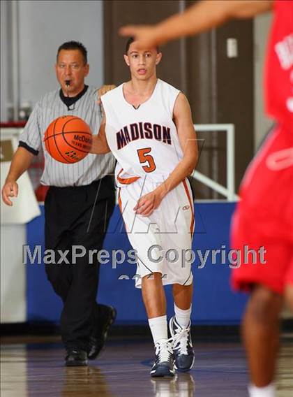 Thumbnail 1 in Madison [James] vs Bellaire (McDonald's Texas Invitational) photogallery.