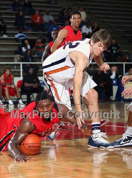 Thumbnail 1 in Madison [James] vs Bellaire (McDonald's Texas Invitational) photogallery.