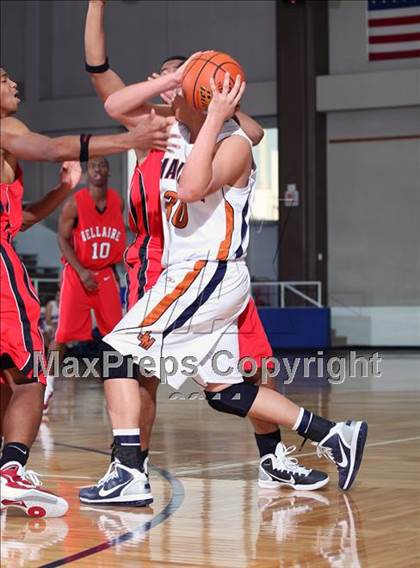 Thumbnail 2 in Madison [James] vs Bellaire (McDonald's Texas Invitational) photogallery.