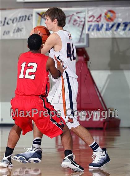 Thumbnail 1 in Madison [James] vs Bellaire (McDonald's Texas Invitational) photogallery.