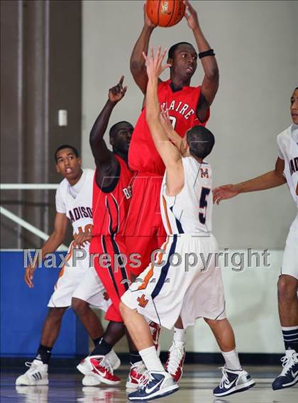 Thumbnail 1 in Madison [James] vs Bellaire (McDonald's Texas Invitational) photogallery.