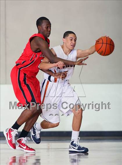 Thumbnail 2 in Madison [James] vs Bellaire (McDonald's Texas Invitational) photogallery.