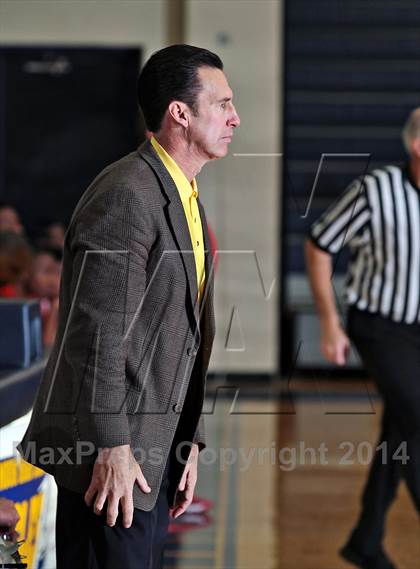 Thumbnail 1 in Carter vs. Carver (Seymour Christmas Classic) photogallery.