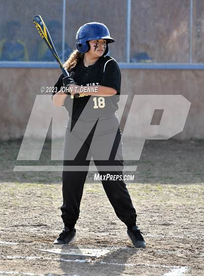 Thumbnail 1 in Mesa Vista @ Penasco photogallery.