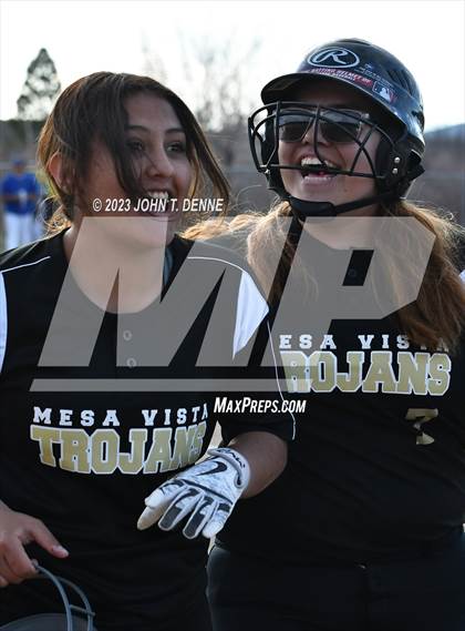 Thumbnail 2 in Mesa Vista @ Penasco photogallery.