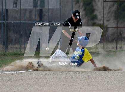 Thumbnail 3 in Mesa Vista @ Penasco photogallery.