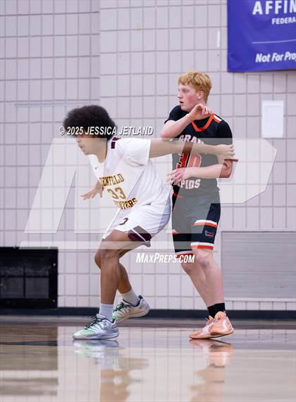 Thumbnail 1 in Denfeld @ Grand Rapids photogallery.