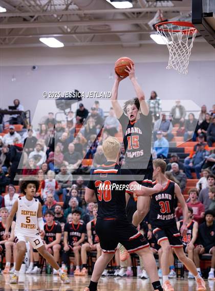 Thumbnail 1 in Denfeld @ Grand Rapids photogallery.